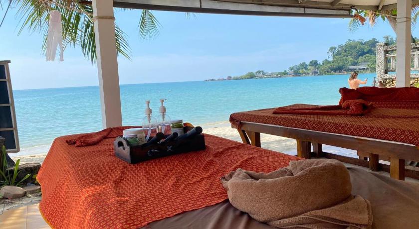 コチャン Kohchang Cabana Big Hotel with swiming pool 4つ星 ホテル ロビー