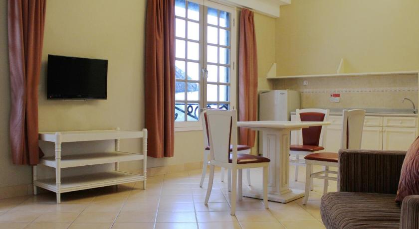 รูปของห้องสวีทแบบ 2 ห้องนอน (2 Bedroom Suite) 6
