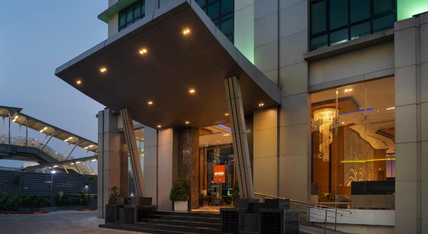 バンコク Lumen Bangkok Srinakarin 4つ星 ホテル 客室