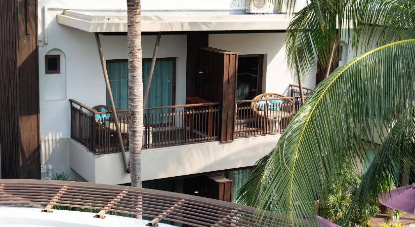 Image of Cozy Deluxe Room 1