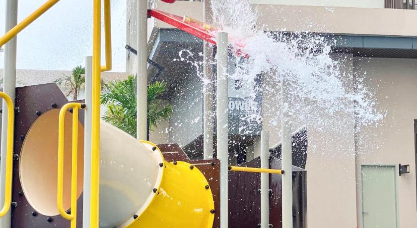 말라카 Mutiara Bali Residence 2BR By Nestcove 5성급 호텔 레스토랑