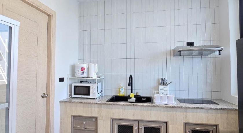 Hua Hin / Cha-am ภัทรา พูลวิลล่า ชะอำ Phattra Poolvilla Cha-am 3-Star Single Room lobby