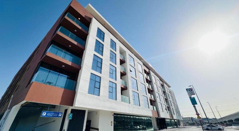 Dancenter Retreat Sheikh Zayed Road - image 3