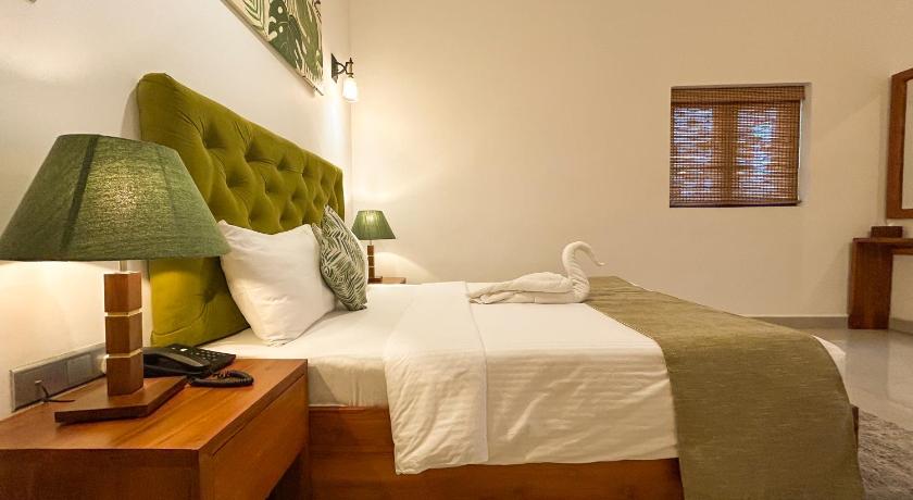 J Leaf Hotel By Blue Bird - image 32