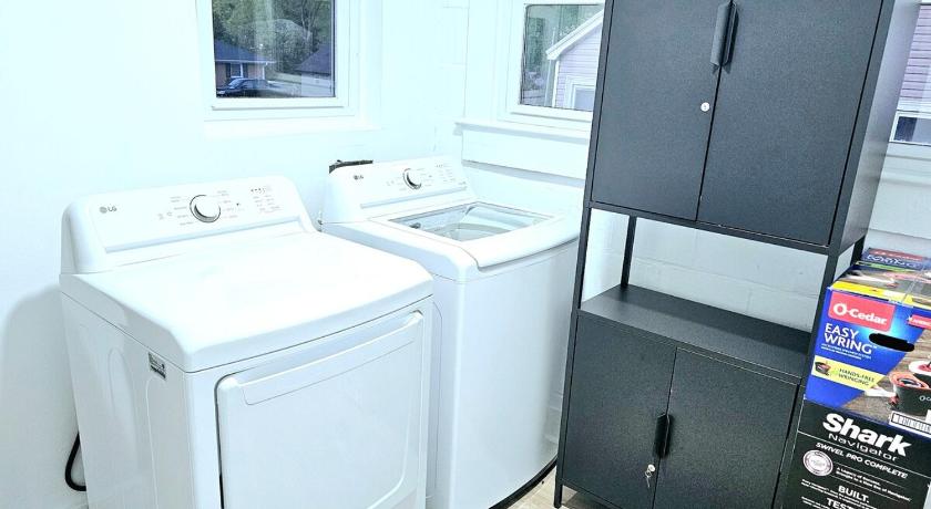 캐너폴리스 (NC) Golden lane Villa 4성급 숙소 외관