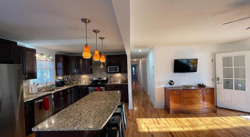 애쿼스 (GA) Travel Often House 4성급 숙소 부대시설