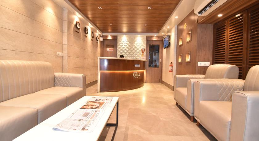 The Aarya A Smart Business Hotel – Bombay/ Mumbai, KY