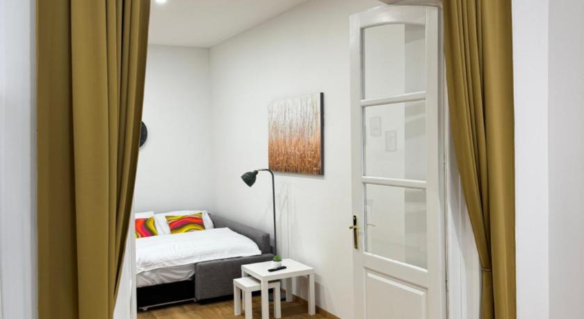 Image of Superior Apartment 12