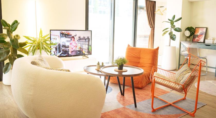 ZAYN Phrom Phong Hotel - Near Skytrain Phrom Phong Station - image 5