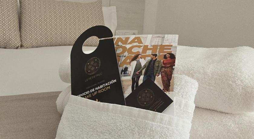 セビリア Hostal Sol 4 1つ星 ホテル ロビー