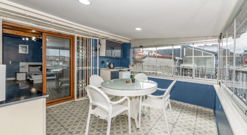 Butterfly Suites - image 10