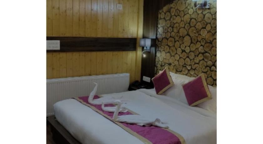 Hotel Shanu Premium