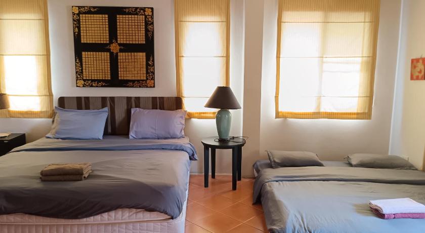 Pattaya Jomtien summer villa 4-Star Single Room pool