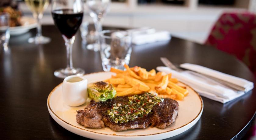 상 오빈 수르 메 Saint Aubin Logis Hotel & Restaurant 3성급 호텔 스위트룸