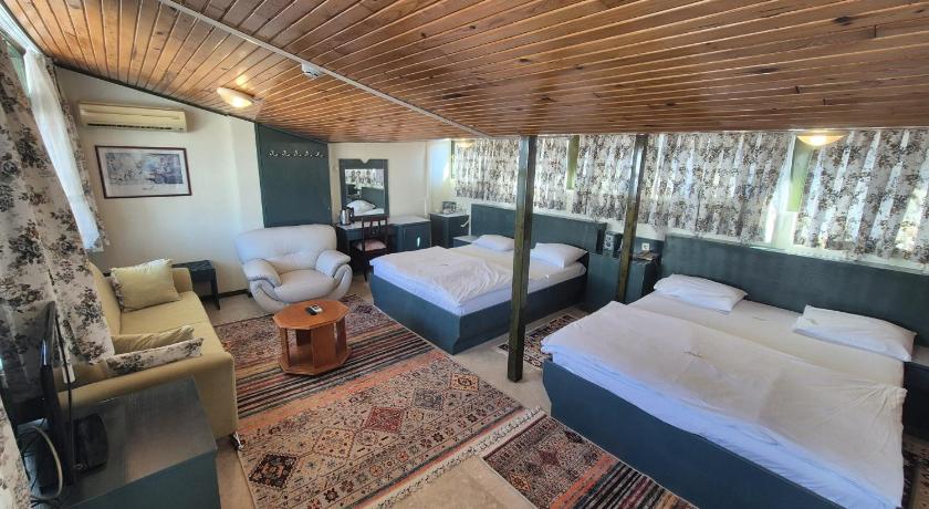 Hotel HAL-TUR - image 12
