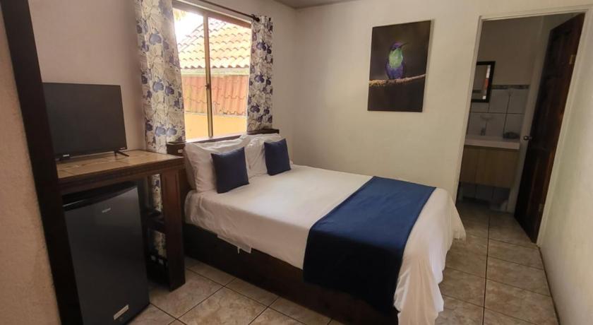 Image of Economy Quadruple Room 3