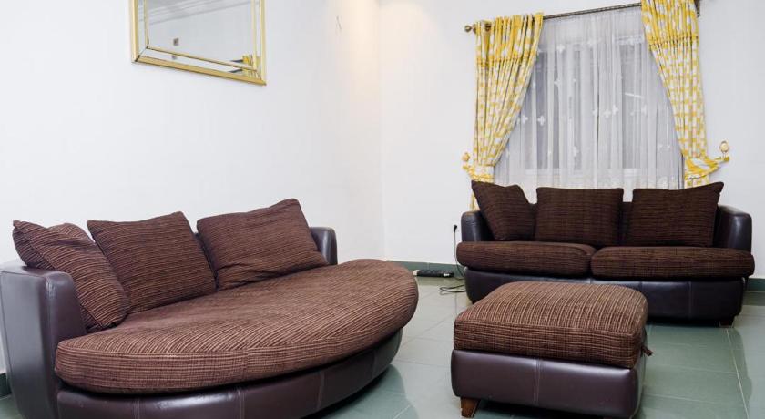 Luxury Villa AC Ensuite Room 7