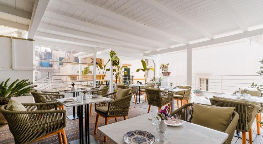 Image of Double Room 4