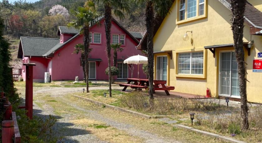 Image of home 13