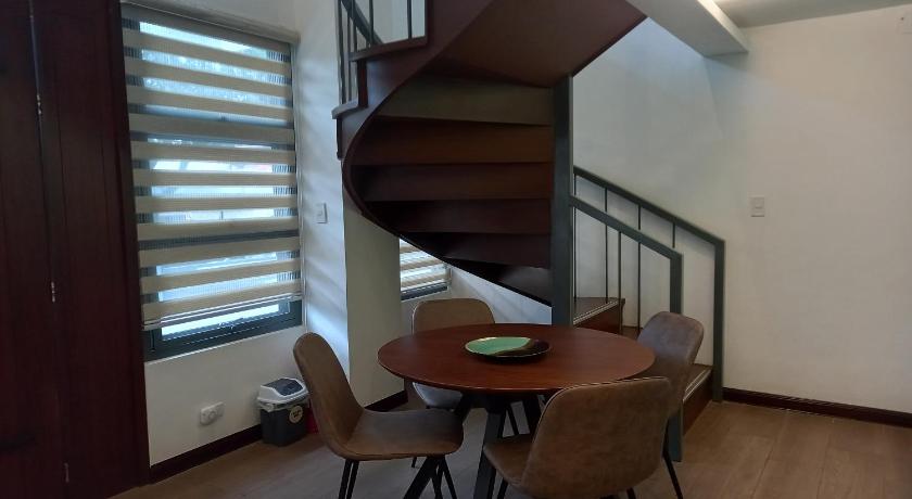 Image of Family Room 3