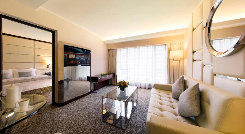 Image of Executive Suite 0