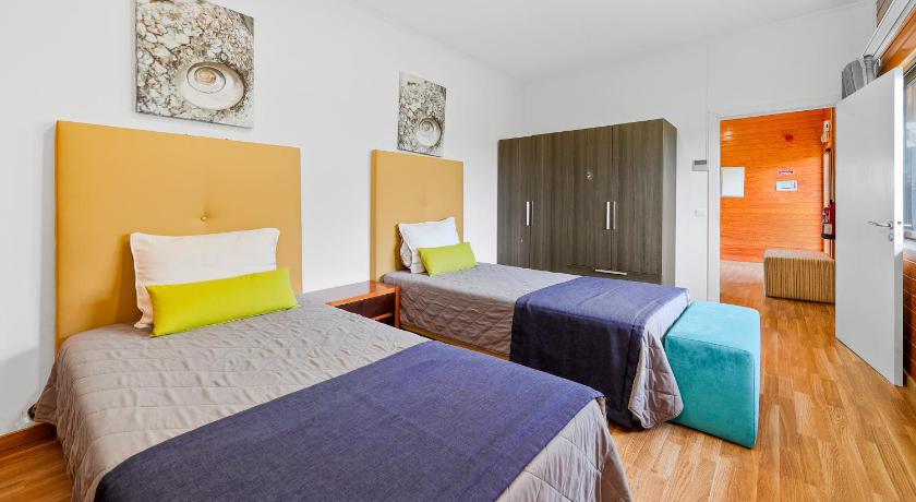 Image of Two-Bedroom Bungalow 11