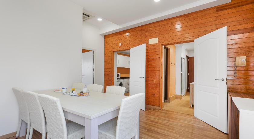 Image of Two-Bedroom Bungalow 10