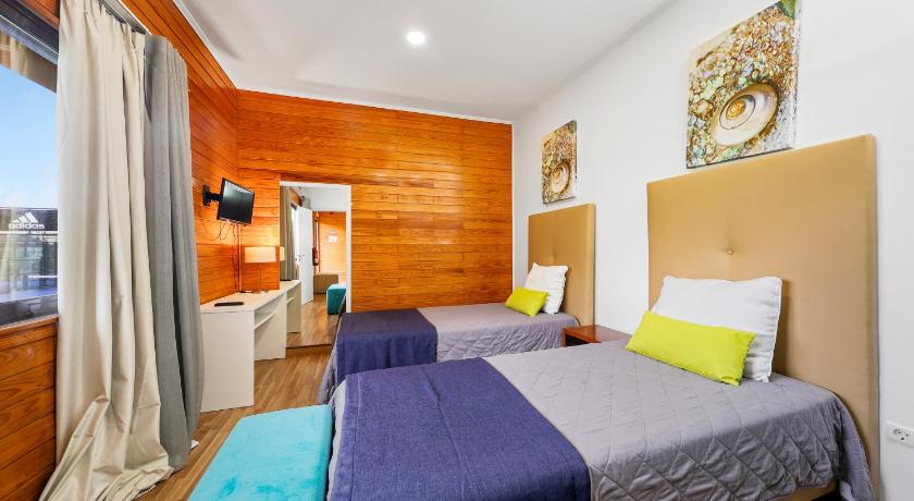 Image of Two-Bedroom Bungalow 7