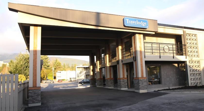 Travelodge by Wyndham Vancouver Lions Gate