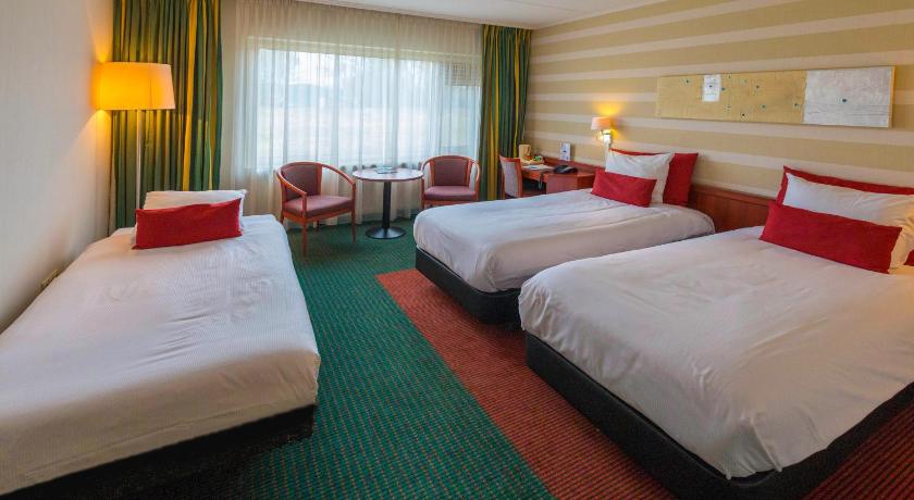 Image of Twin Room 1