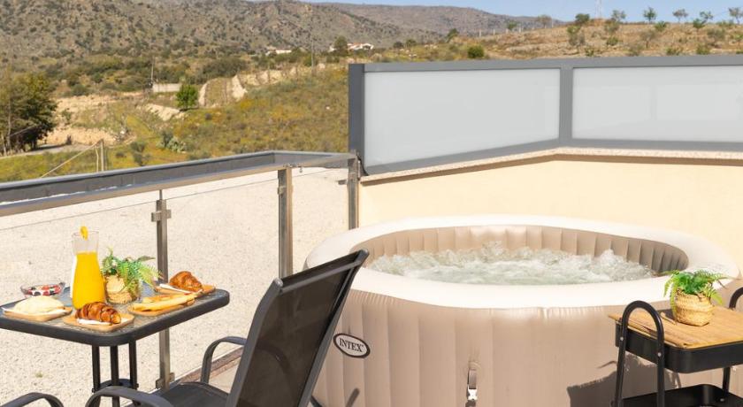 托雷德蒙科尔沃 Douro Elegance Suites - Turismo Rural 5星级 民宿 外观