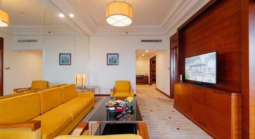 Immagine di Suite Doppia Vista Mare (Suite Double Sea view) 15