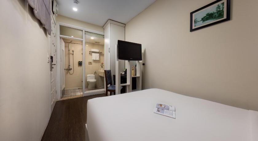 Hanoi Mai Charming Hotel and Spa 3-Star Hotel pool