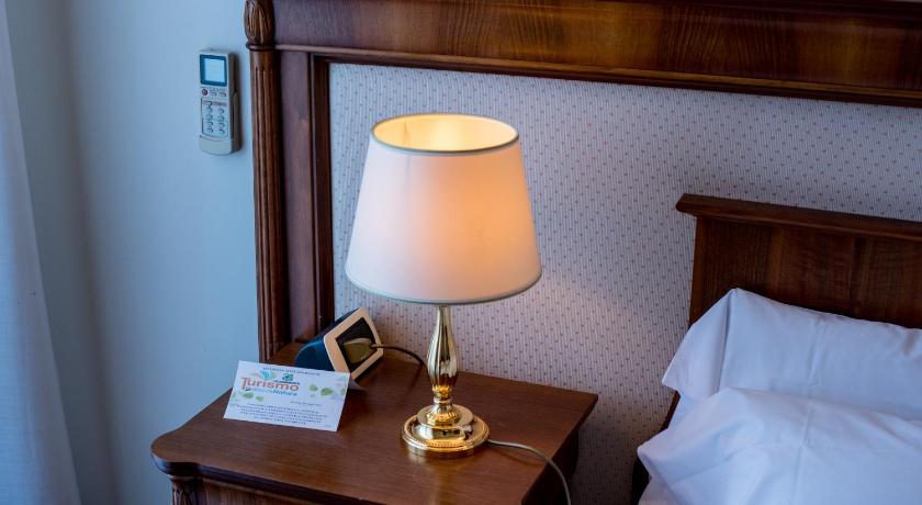 Bild av Dubbelrum/Tvåbäddsrum (Double or Twin Room) 8