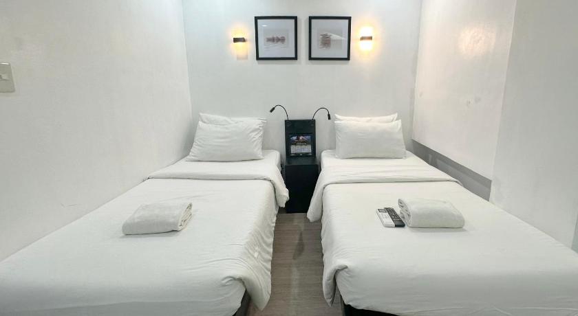 Image of Twin Room with Air-Conditioning - Upper Floor 4