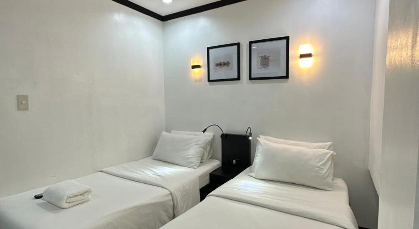 Image of Twin Room with Air-Conditioning - Upper Floor 1