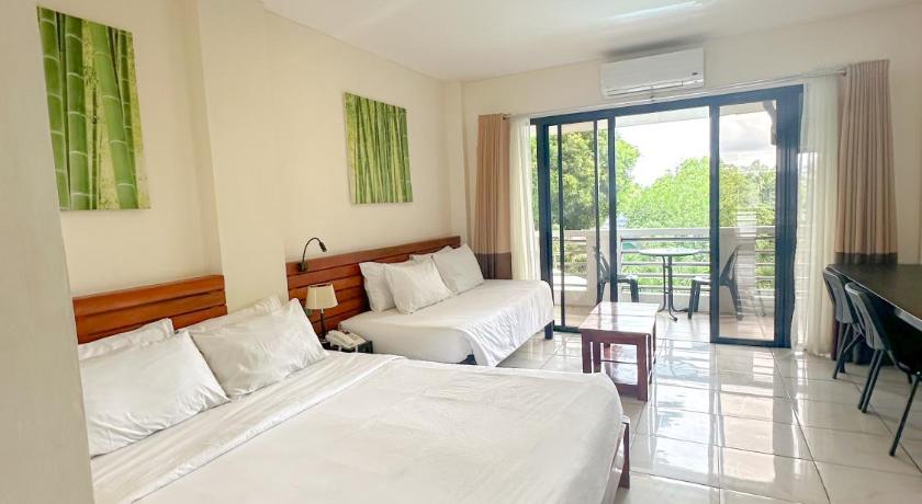 Image of Triple Room with Balcony 0