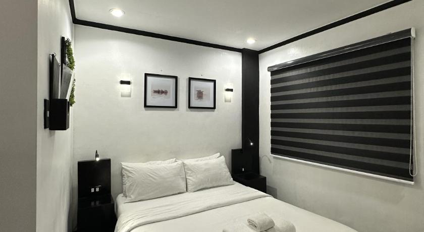 Image of Large Double Room 1