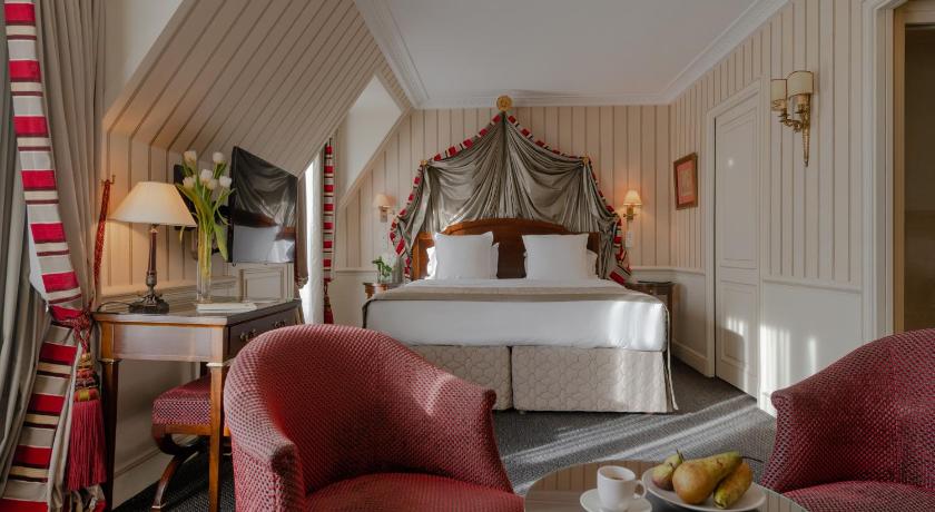 Image of Junior Suite Avenue Tour Eiffel 1