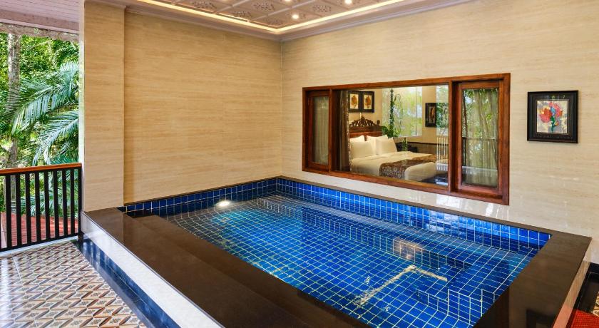 Mayfair Spa Resort & Casino - image 19