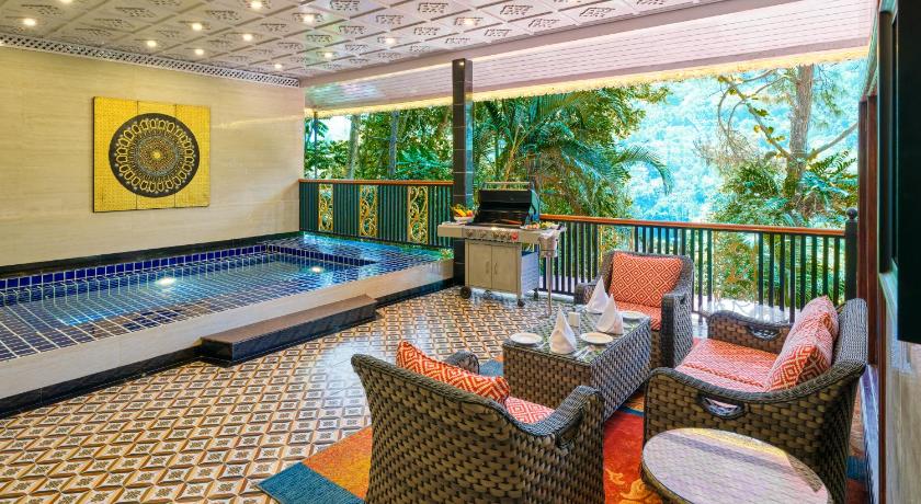 Mayfair Spa Resort & Casino - image 15