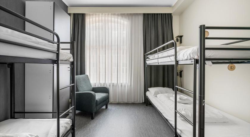 Image of Bed in 4 Bed Mixed Dormitory 0