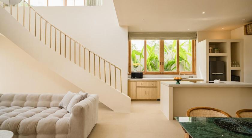 Luxury villa 2Bedroom with private pool in Uluwatu - image 2