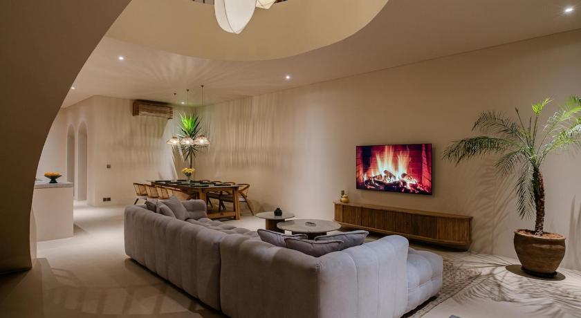 Luxury villa 2Bedroom with private pool in Uluwatu - image 12
