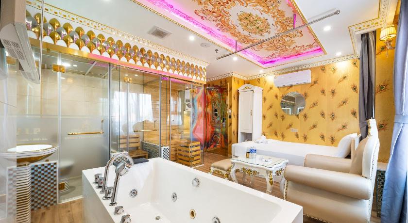 胡志明市 Townhouse Cuong Thanh 3 Hotel 3星级 酒店 泳池