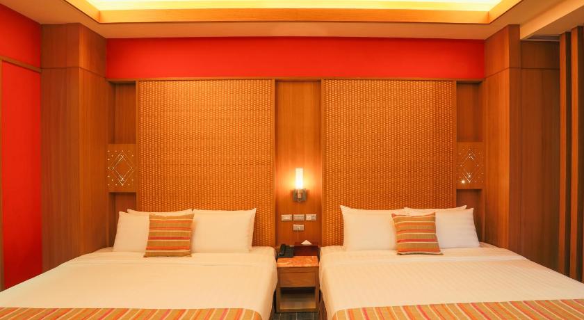 Image of Deluxe Quadruple Room 10