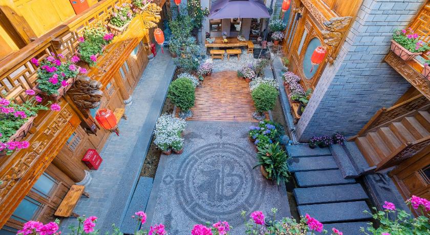 Shile Holiday Courtyard - image 20
