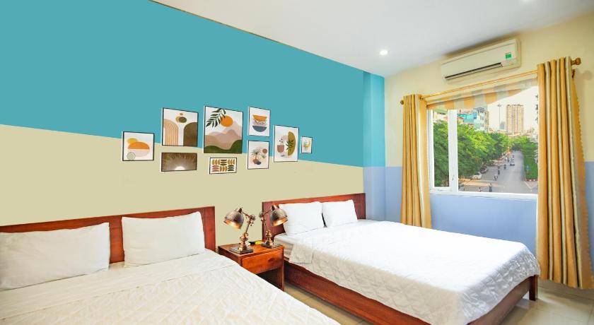 Image of Triple Room with City View 0