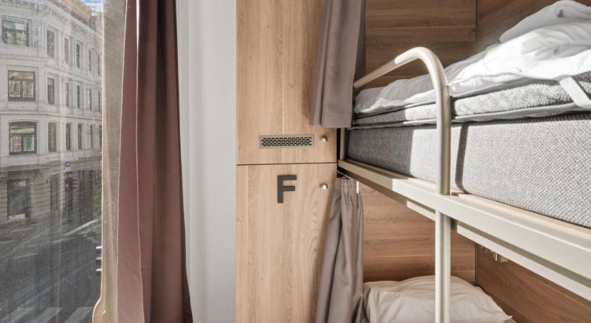Image of Bed in 12 Bed Mixed Dormitory 16