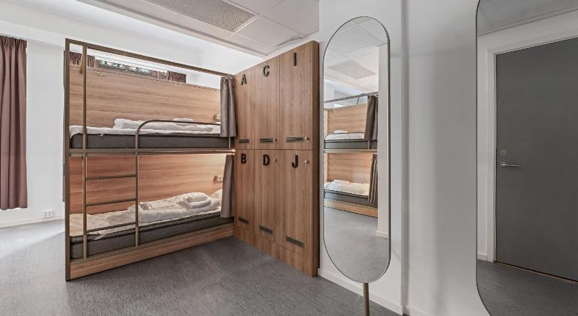 Image of Bed in 12 Bed Mixed Dormitory 4